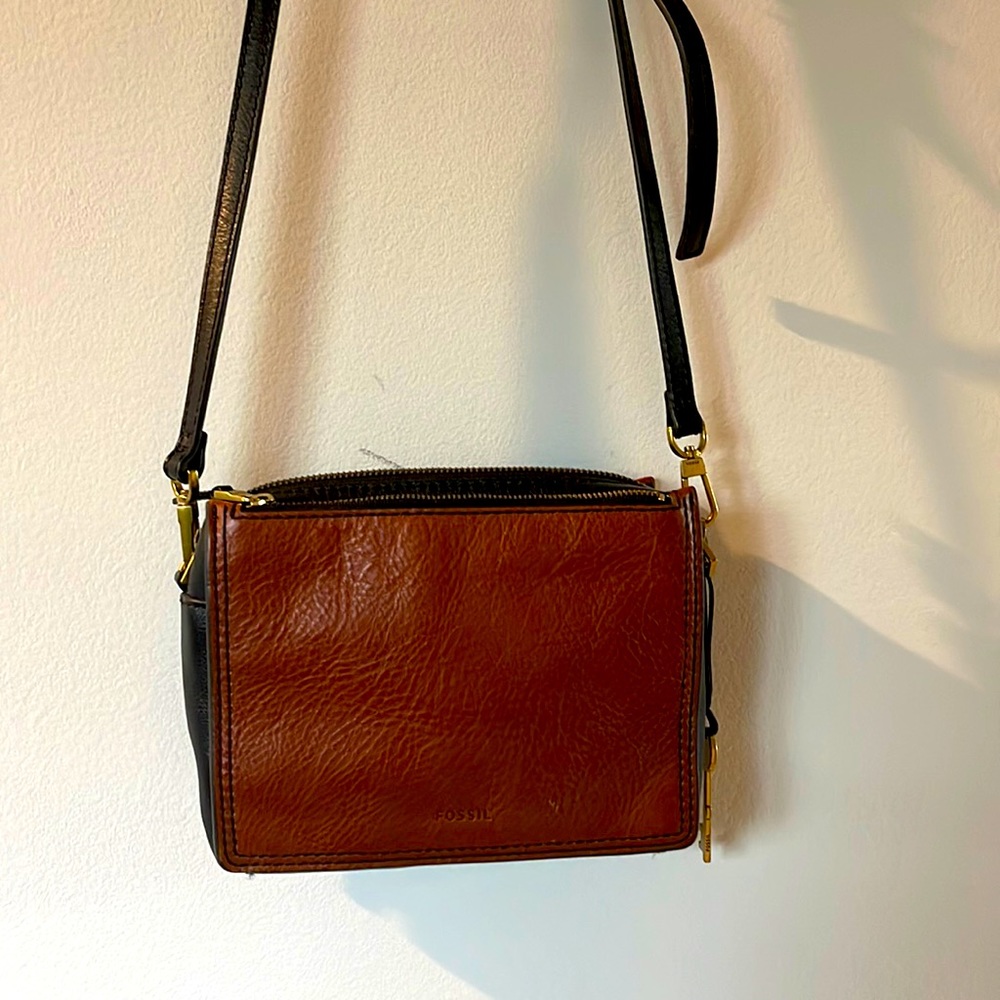 Fossil crossbody